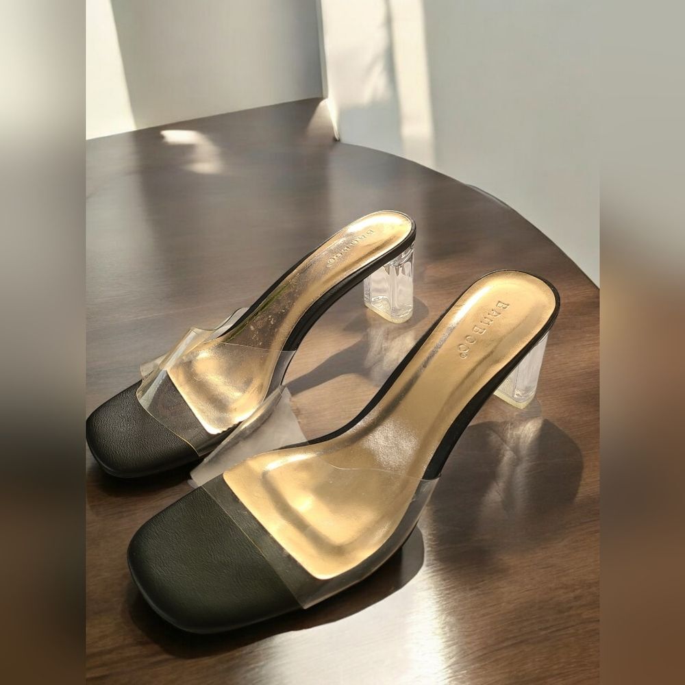 Women's BAMBOO Lucent-01 Open Toe Black with Clear Heel Size 9